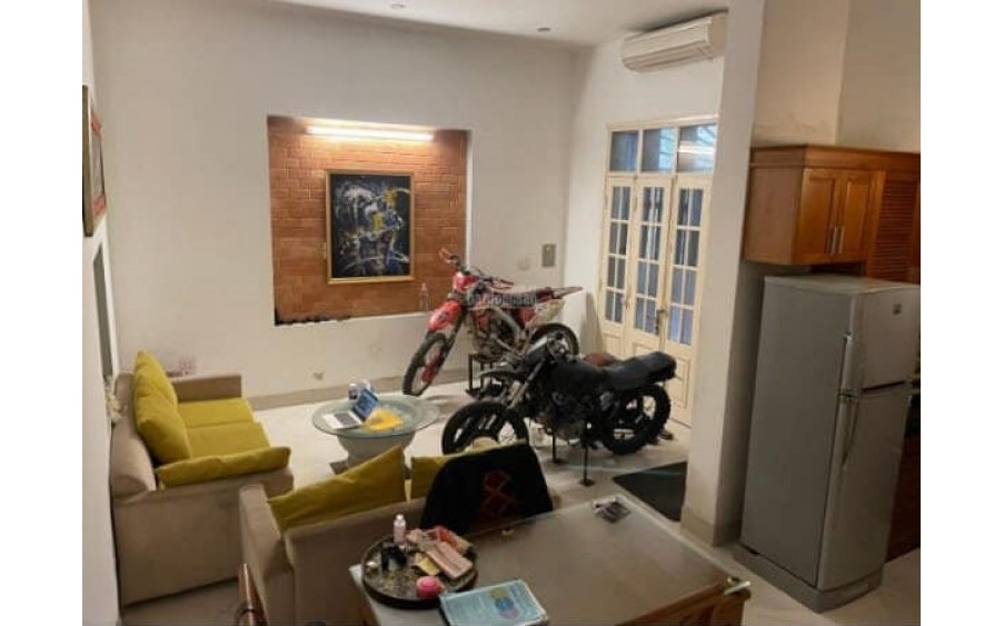 Cho thuê nhà nguyên căn Tô Ngọc Vân, Tây Hồ, 30 m2 - 3 tầng - 2N- Giá 13 Triệu (ctl) - GĐ, VP, nhóm